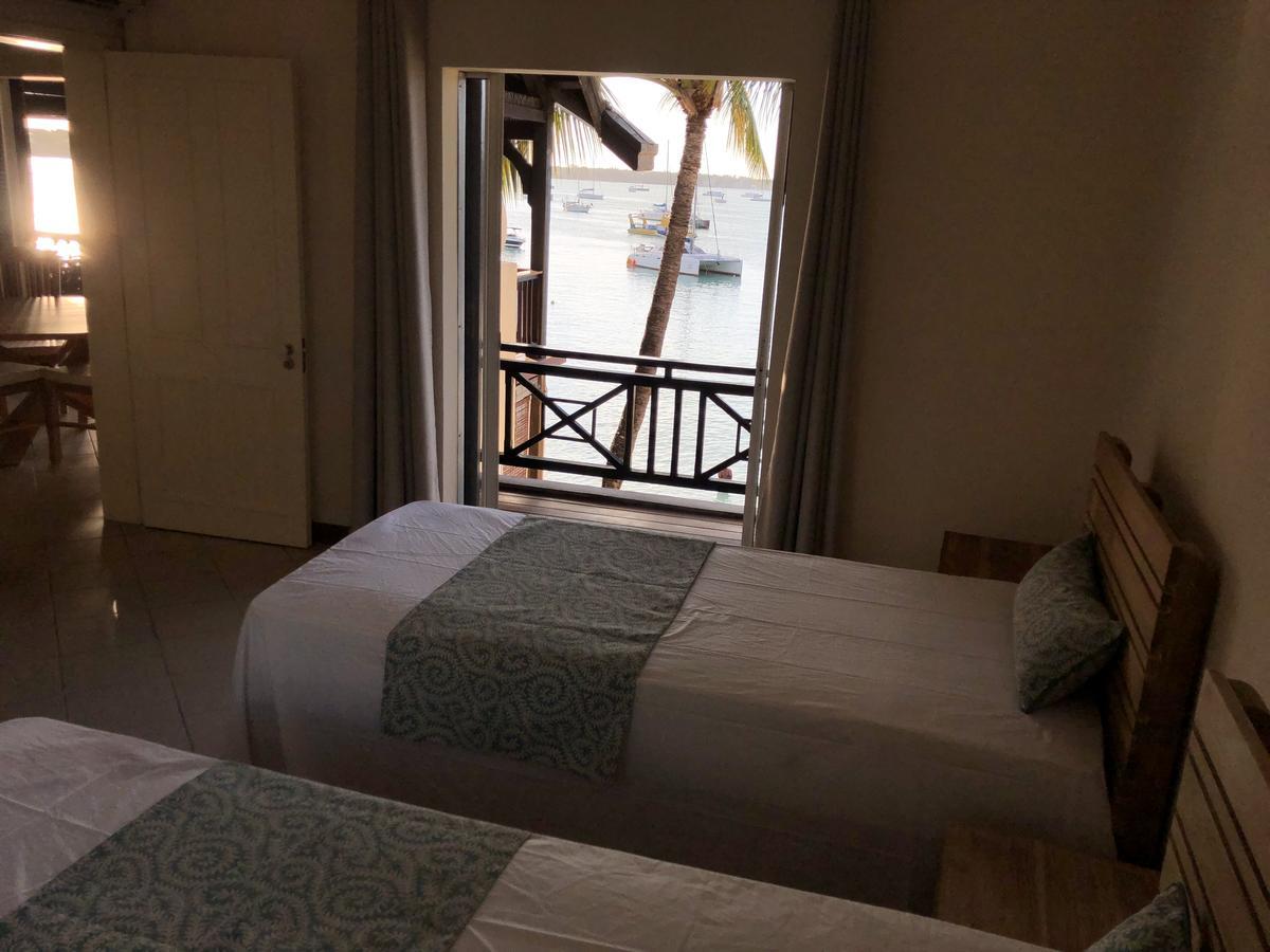 Grand Baie Seaview Penthouse Apartment ภายนอก รูปภาพ
